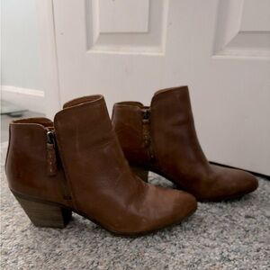 Frye Women’s Ankle Boot